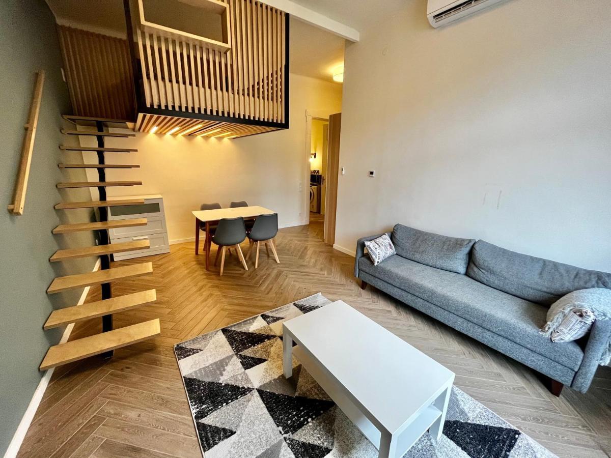 A96 Apartment Budapest Bagian luar foto