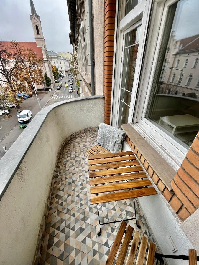 A96 Apartment Budapest Bagian luar foto